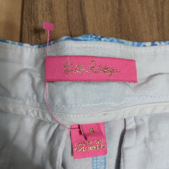 EUC! Lilly Pulitzer Callahan Knit Shorts Blue Ibiza Now You Sea Me Size 4 - Picture 4 of 11